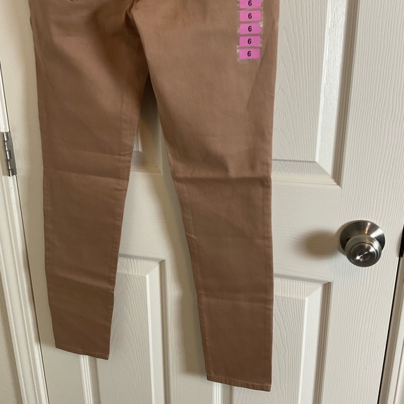 SEVEN 7 JEANS WOMEN'S UTILITY PANT ~ Women's Tan Jeans size 6 - Picture 6 of 8